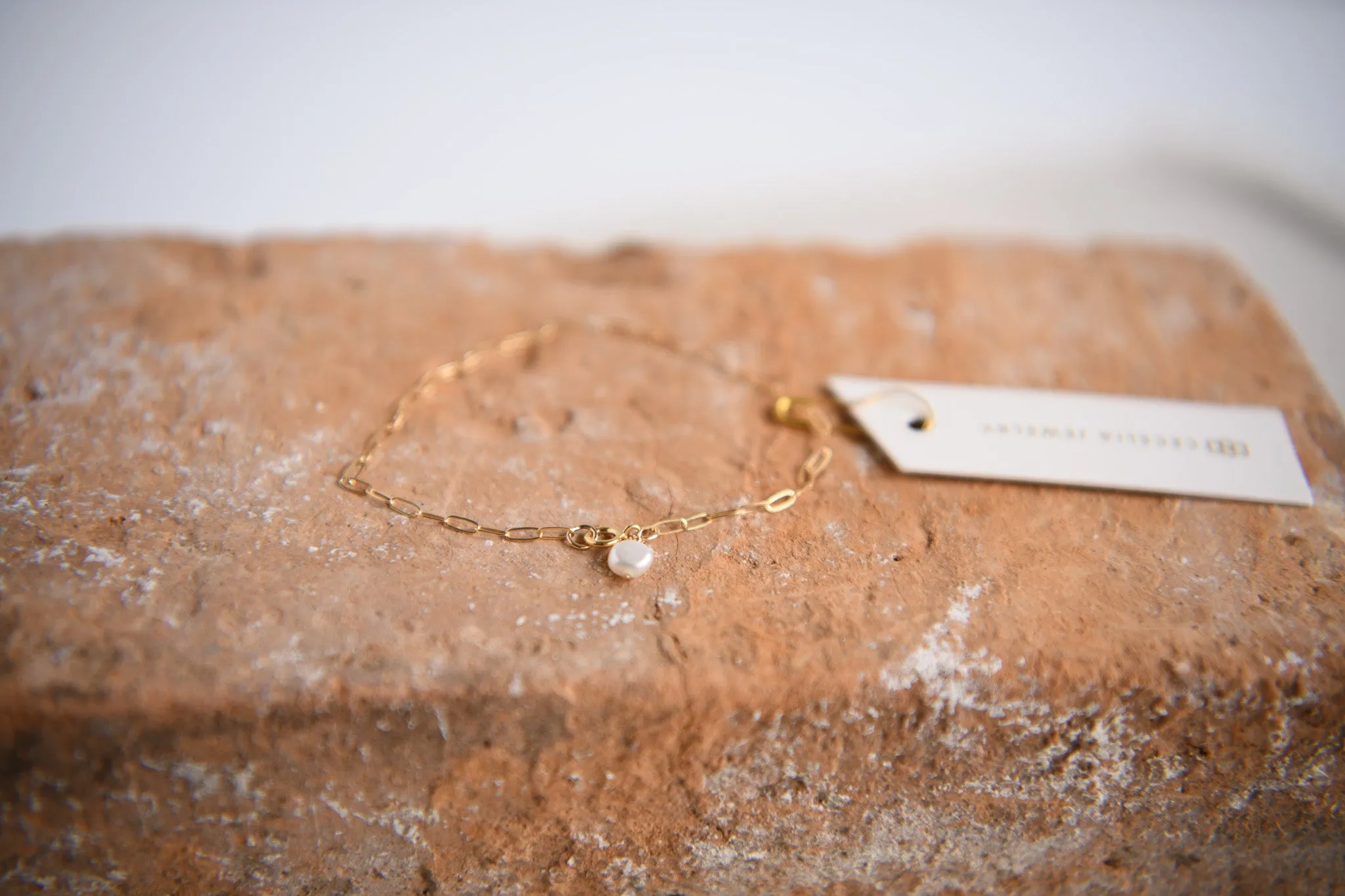 Solstice Sunrise Gold Pearl Bracelet